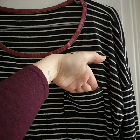 Long sleeve striped shirt - Picture 2 of 4